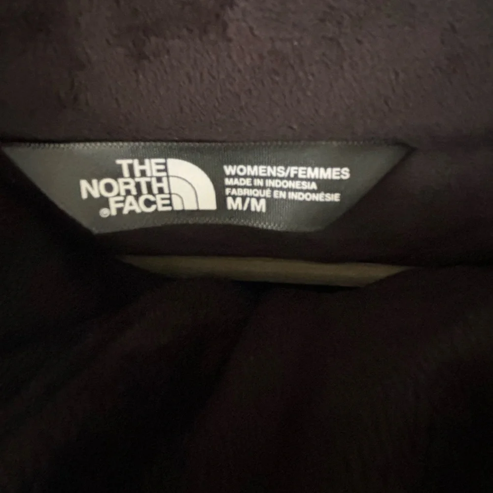 The North Face winter jacket - Picture 6 of 14